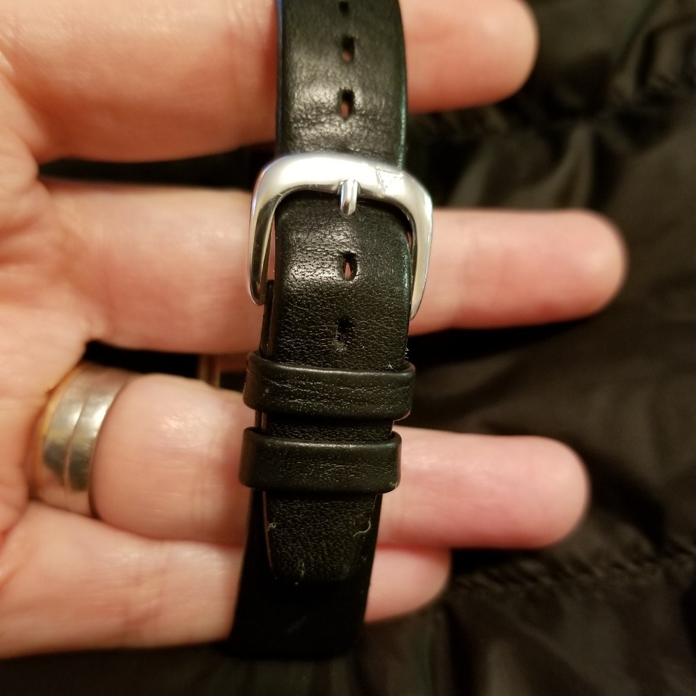 Kenneth Cole Ladies Watch - Picture 5 of 6